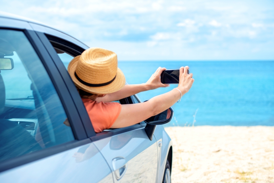 Reach the Beaches and Lagoons near Saint Denis by Car