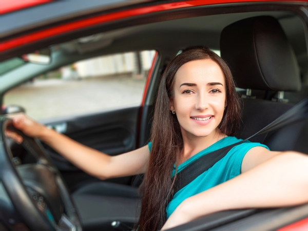 How to Avoid Scams When Renting a Car in Saint Denis